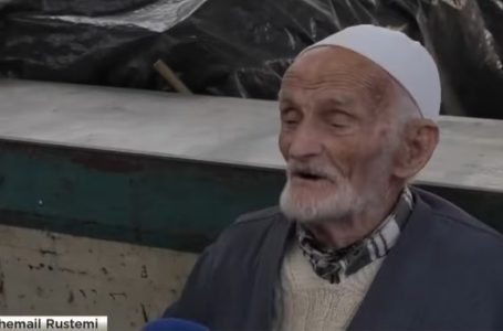 Varfëria e madhe, 111-vjeçari del çdo ditë që të punojë