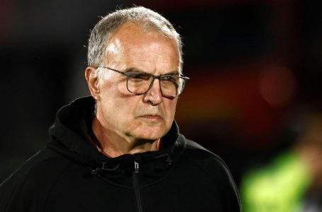 Bielsa: Fitorja nuk na bën më të fortë se Argjentina, mendjen te ndeshja e radhës