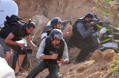 Komiteti për Mbrojtjen e Gazetarëve: Të paktën 50 gazetarë janë vrarë në luftën Izrael-Hamas