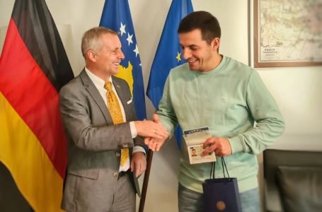 Rohde për vizën e fundit: I emocionuar që kjo epokë po mbyllet më në fund