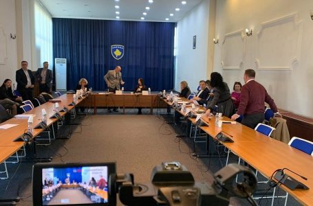 S’ka kuorum, dështon mbledhja e Komisionit për Ekonomi