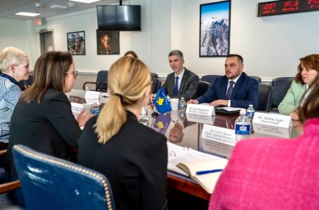 Maqedonci në SHBA takon nënsekretaren e Mbrojtjes, flasin për raportet ushtarake, stërvitjet e Ukrainën