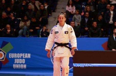 Nora Gjakova siguron gjysmëfinalen në Kampionatin Evropian