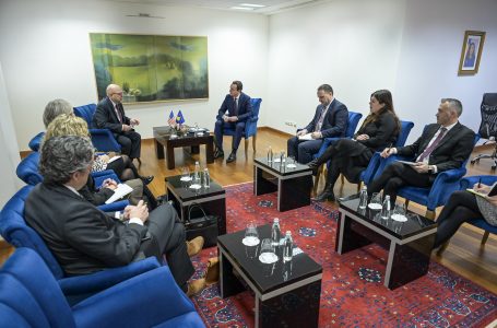 ​Kurti takon Hovenier, diskutojnë për marrëdhëniet Kosovë-SHBA