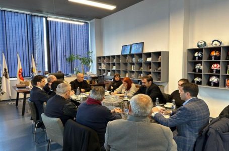 Ligji i Sponsorizimit diskutohet në FFK me përfaqësues të Kuvendit të Kosovës