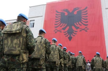 111 vjet nga formimi i Forcave të Armatosura të Shqipërisë