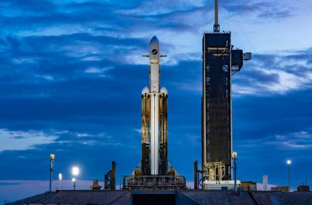 SpaceX lëshon në hapësirë një anije kozmike të ushtrisë amerikane