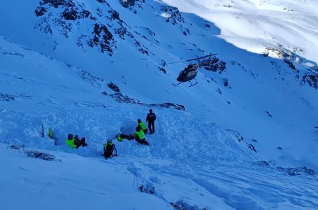 ShKShMK del me njoftim për operacionin shpëtues të turistëve të bllokuar në zonën e Kalasë së Dodës