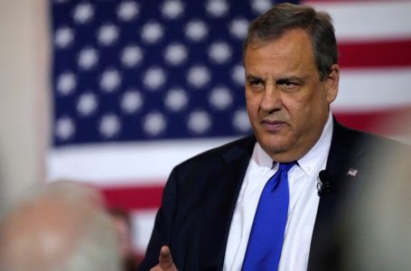 Gara për president në SHBA, Chris Christie heq dorë nga kandidimi