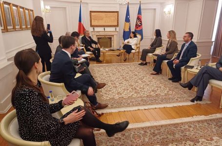 Presidentja Osmani e pret në takim ministrin për Çështje Evropiane të Republikës Çeke