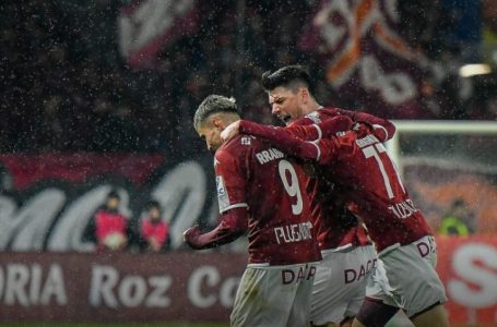 Ermal Krasniqi e nis fuqishëm me Rapidin, shënon gol në ndeshjen e parë zyrtare