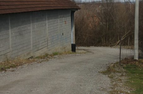 Uzurpuesi nuk e liron pronën komunale, edhe pasi ajo vërtetohet si e tillë
