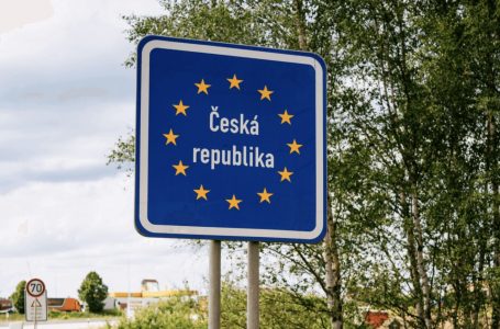Çekia zgjat kontrollet kufitare me Sllovakinë deri në shkurt