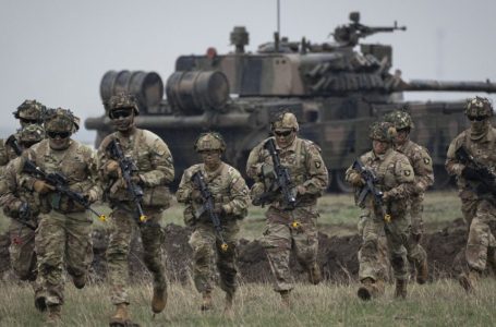 Çfarë do të thotë për Evropën stërvitja e NATO-s, Steadfast Defender 24?