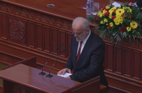 Talat Xhaferi, kryeministri i parë shqiptar në krye të Qeverisë së Maqedonisë së Veriut
