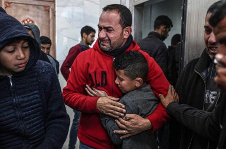 Bilanc tragjik në Gaza – Vriten 249 palestinezë në 24 orë, mbi 23 mijë viktima që nga fillimi i luftës