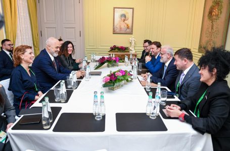 Kryeministrat Xhaferi e Rama takohen në Mynih