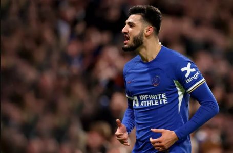 Marco Silva flet për nevojën e një sulmuesi, Fulham vazhdon të mbetet i lidhur me Armando Brojën
