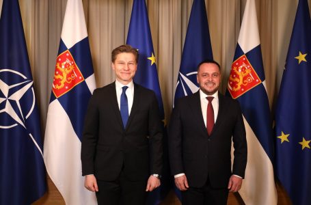 Maqedonci me ministrin finlandez diskutojnë për situatën e sigurisë në Kosovë
