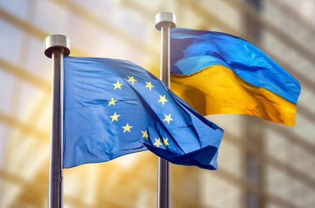 Tre miliardë euro nga asetet e ngrira ruse, BE-ja do t’ia dhurojë Ukrainës
