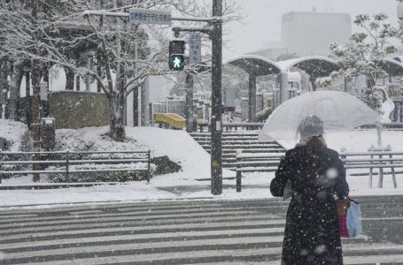 Kina “mbërthehet” nga acari, temperaturat shkojnë në -50 gradë Celsius