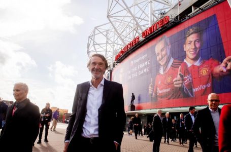 Plani për “Old Trafford” e ri, çfarë kërkon të bëjë Ratcliffe