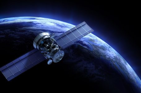 Shtëpia e Bardhë e konfirmon: Rusia po rrit aftësitë anti-satelitore