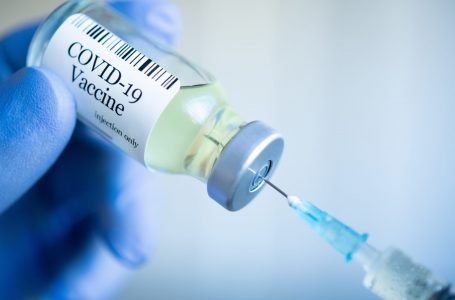 Zbulohen dy efekte anësore të rralla nga vaksinat anti-COVID nga studimi i 99 milionë personave