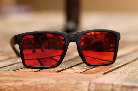 Përdorimi i syzeve të diellit tejet i rëndësishëm për ruajtjen e syve