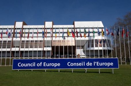Gazetari gjerman: Nëse Qeveria s’vepron, dyert e Këshillit të Evropës do të mbesin të mbyllura për Kosovën