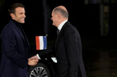 Scholz, Macron dhe Tusk takohen sot për të biseduar për Ukrainën