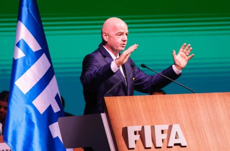 FIFA e prerë, nuk do të ketë karton të kaltër