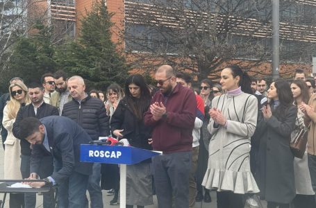 “Për shpëtimin e arsimit”, 14 organizata nisin mbledhjen e nënshkrimeve për peticion