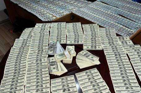 Arrestohet një person për falsifikim të parasë, i konfiskohen 96 mijë dollarë amerikan
