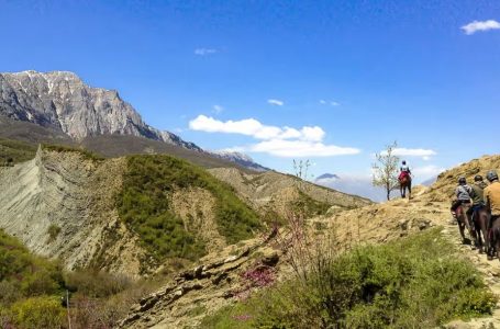 The Guardian: Sporti i kalërimit në Shqipëri, ndër 10 aktivitetet evropiane të aventurës