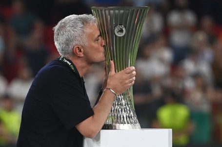 “Dua të punoj, por jo të marr vendimin e gabuar”, Mourinho i interesuar t’i rikthehet menaxhimit