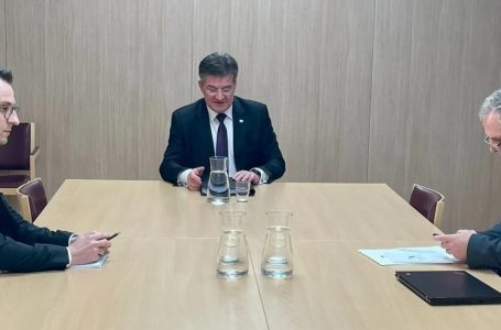 ​Nesër takimi i kryenegociatorëve në Bruksel