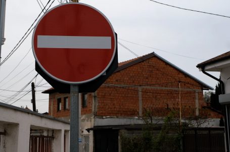 Rrugët “Përmet Vula” dhe “Tahir Efendija” bëhen njëdrejtimëshe