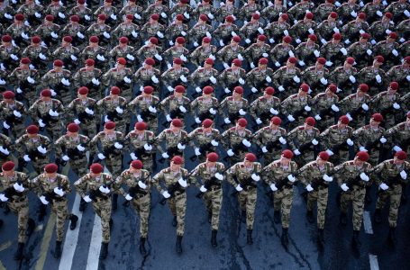 ​Britania e Madhe beson se 450 mijë ushtarë rusë janë vrarë ose plagosur në Ukrainë