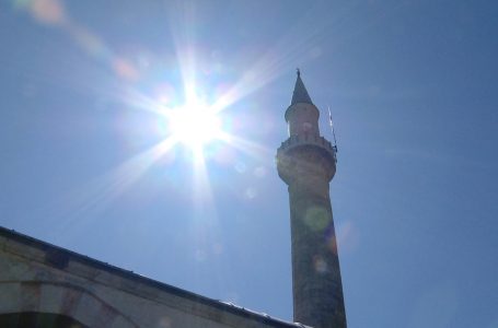Myslimanët festojnë Kurban Bajramin