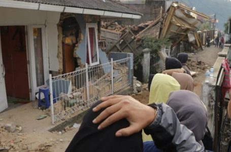 5 vjet pas tërmetit në Durrës, ende pa shtëpi, dalin në protestë 40 familje
