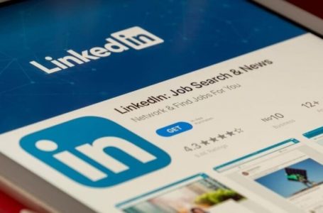 Virusi i videove të shkurtra ka pushtuar edhe LinkedIn