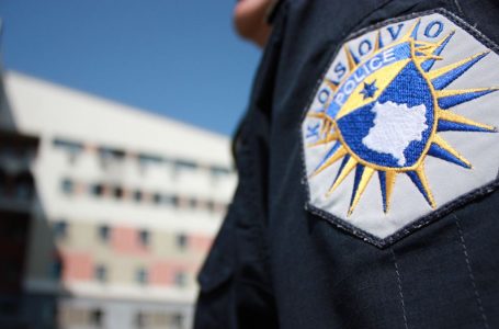Policia e Kosovës kërkon që vozitësit të kenë kujdes të shtuar gjatë ngasjes kur ka shi