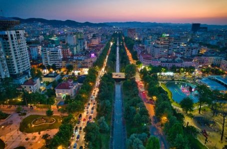 Shqipëri: Turizmi në ritme të qëndrueshme, rriten turistët e huaj me 3.8% në shtator