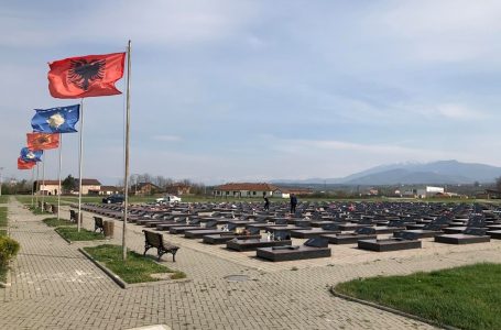 Krerët e shtetit bëjnë homazhe për të pagjeturit e luftës në Kosovë