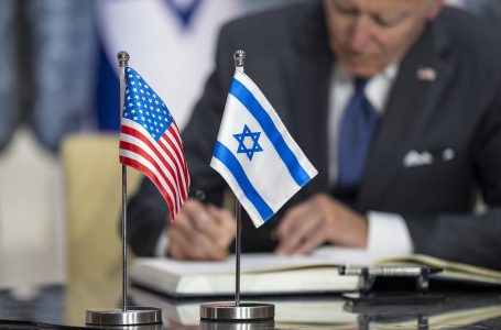 SHBA pritet të dërgojë 1 miliard dollarë armatim në mbështetje për Izraelin