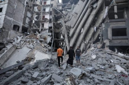 OKB: Ndihmat humanitare nuk po shkojnë te civilët në Gaza