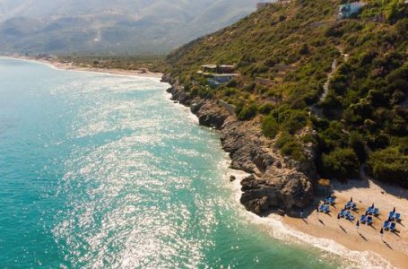 “National Geographic”: Vizitoni rivierën shqiptare për plazhet, por edhe historinë dhe çmimet