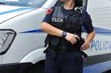 Policja 21 vjeçare vret veten me armën e shërbimit