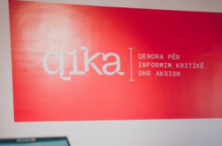 QIKA organizon aksion para ndërtesës së Qeverisë